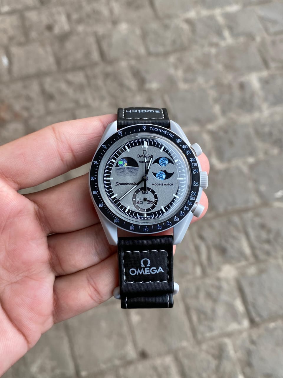 Omeg_a Swatc_h Moon Watch
