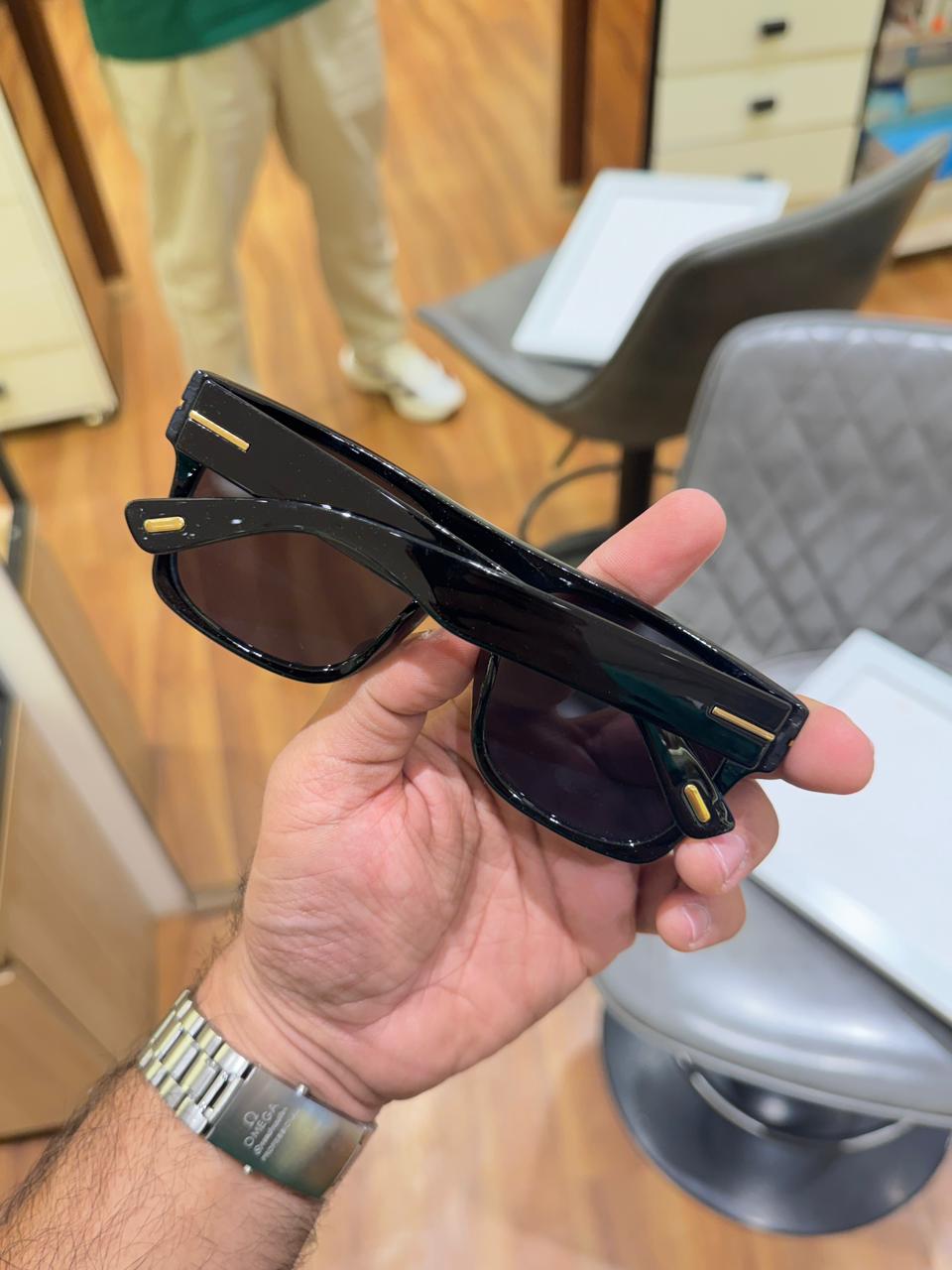 Tomfor_d 1922 full black