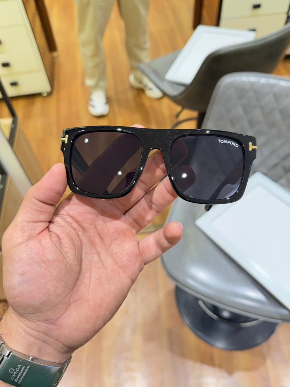 Tomfor_d 1922 full black
