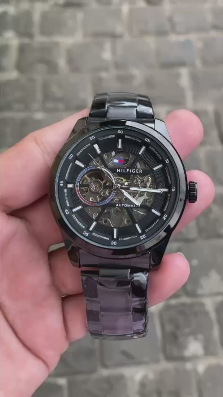 Tomm_y Hilfige_r Black Men Watch