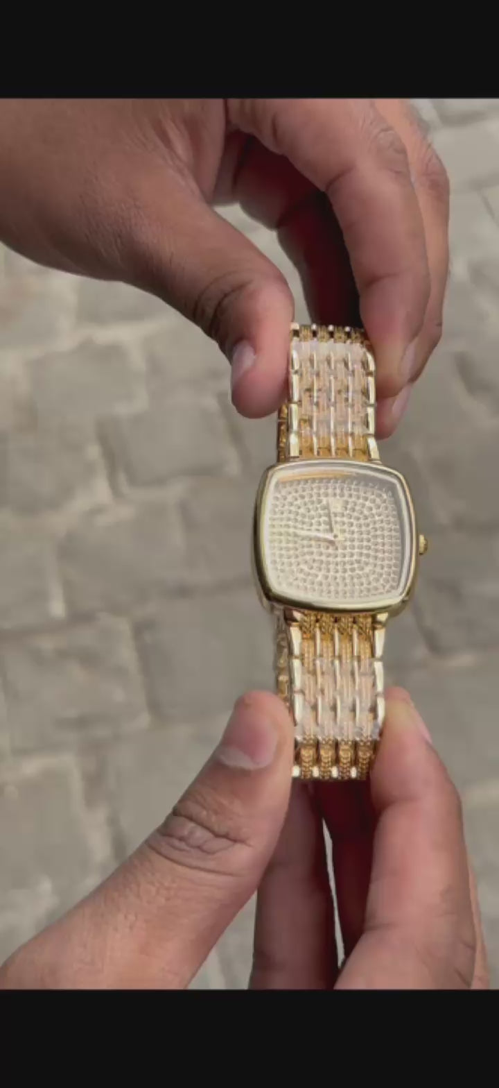 Audema_rs Pigu_et Mens Golden Watch