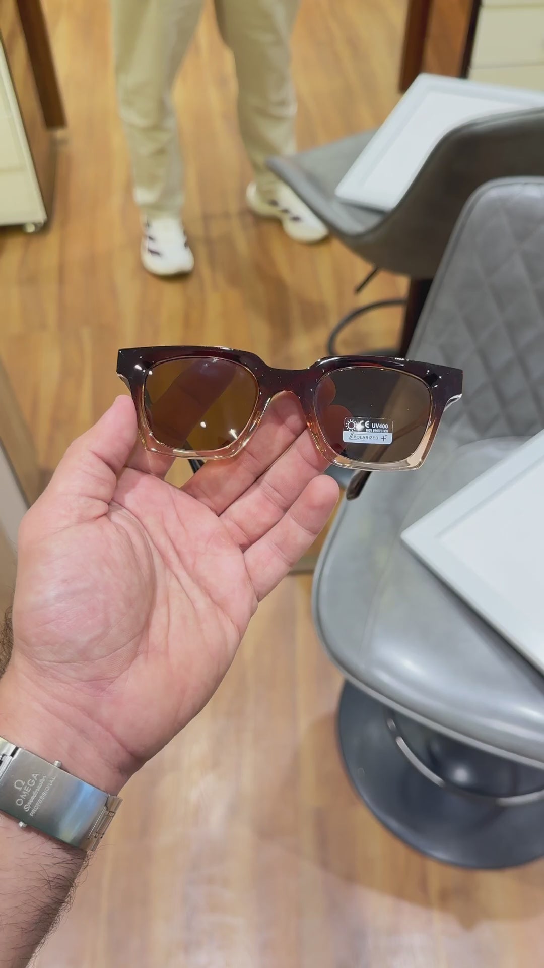 Importe_d 66504 brown