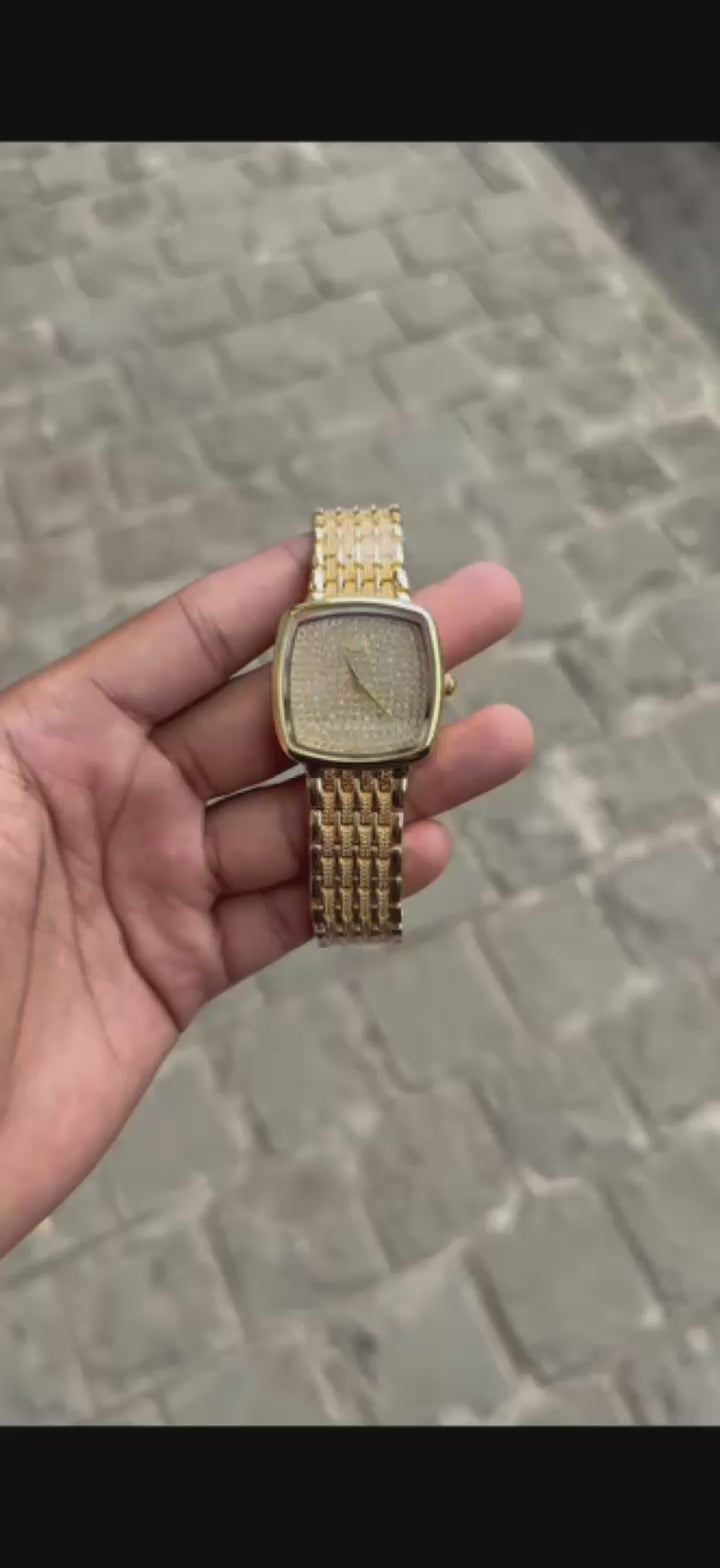 Audema_rs Pigu_et Mens Golden Watch